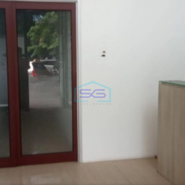 Disewakan Ruko Lokasi Strategis di Gajahmada Semarang Luas Tanah  183 m²-2
