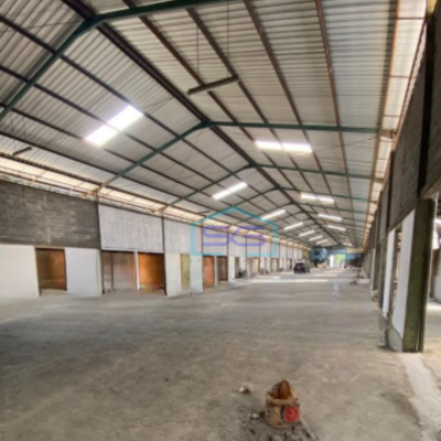 Dijual Gudang Luas Tanah 2140 m² Lokasi Strategis di Ngaliyan Semarang