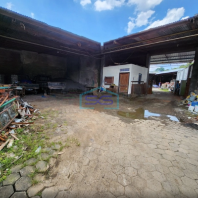 Dijual Ruko Dan Gudang Ruang Usaha Shm Strategis Jalan Kedungmundu Raya Semarang LT 1536m2