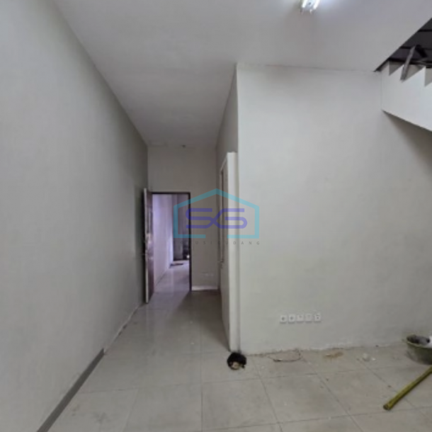 Dijual Ruko 3 lantai Bagus SHM Luas Tanah 214m2 di Jl Sriwijaya Candisari Semarang-2