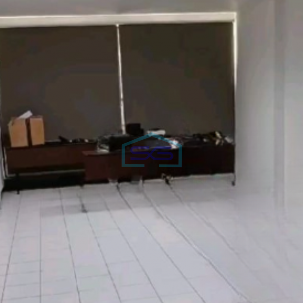 Disewakan Ruko 2 Lantai Luas Bangunan 360m2 di Jl Beteng Semarang-3