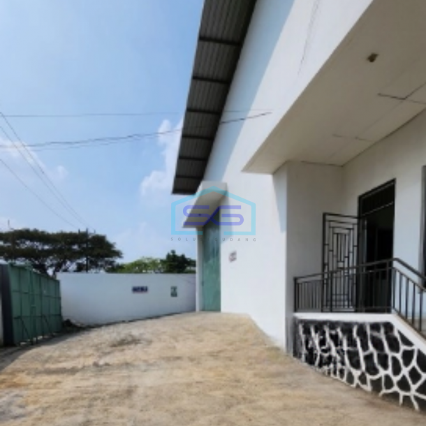 Disewakan Gudang Bagus Bersih Terawat Luas Tanah 2400m2 di Kawasan Industri Candi Semarang-1