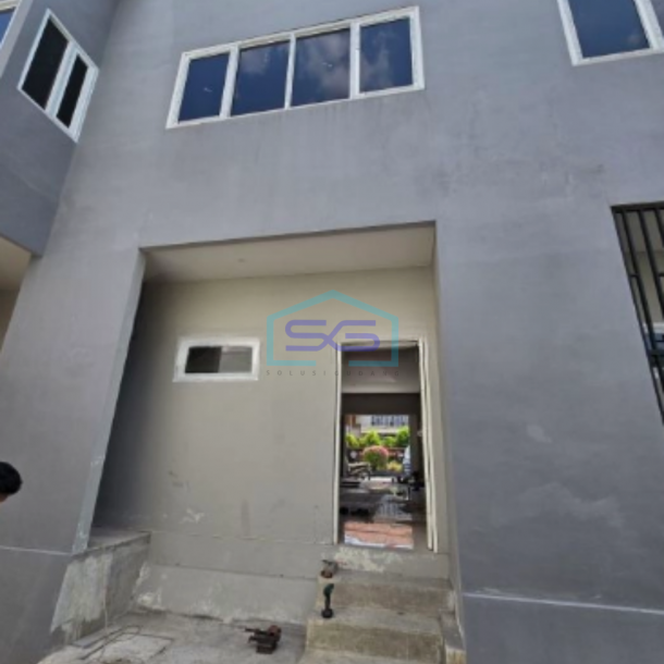 Dijual Ruko 2 Lantai SHM Baru Gres Di Jl Supriyadi Semarang Timur LB 102m2-2