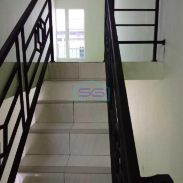 Dijual Ruko 2 Lantai Bagus Terawat Bebas Banjir Shm Di Tlogosari Semarang-3