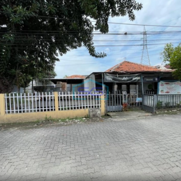 Dijual Bangunan Lama Hitung Tanah Sangat Strategis Tengah Kota Semarang-2