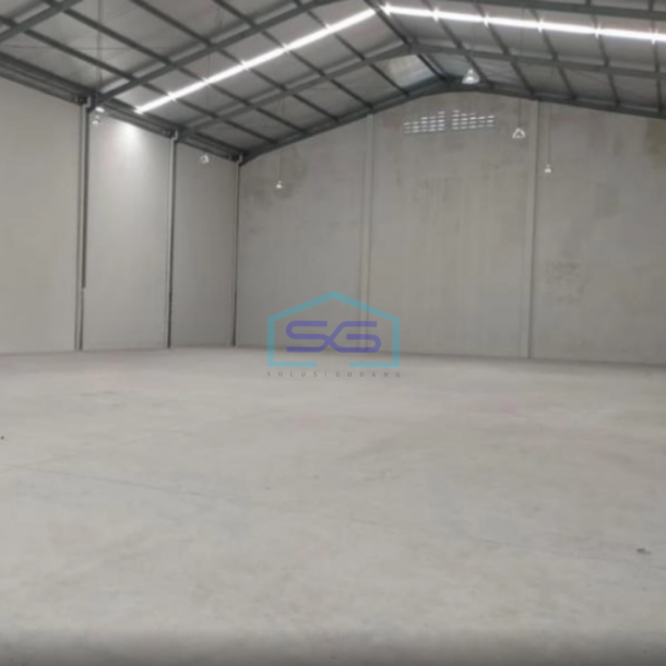 Disewakan Gudang Bagus Siap Pakai Area Parkir Sangat Luas Di Kawasan Industri Ngaliyan Semarang LB 714m2-2