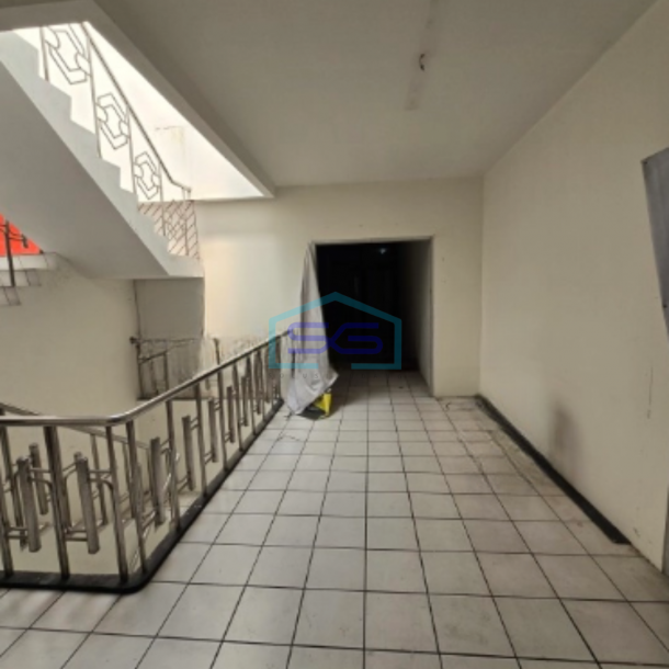 Disewakan Ruko 2 Lantai Siap Pakai Strategis Jalan Protokol Pusat Kota Semarang LB 527m2-4