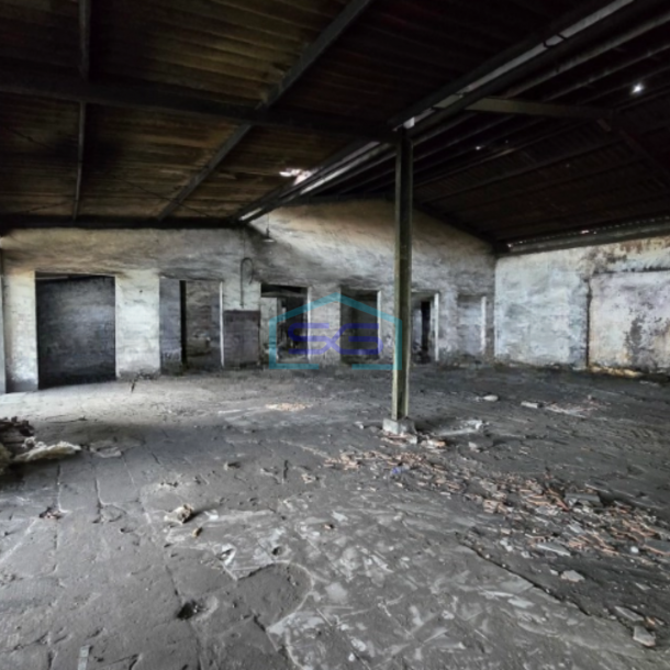 Dijual Tanah Lokasi Strategis Luas 2500 m²  di Ungaran Semarang-3