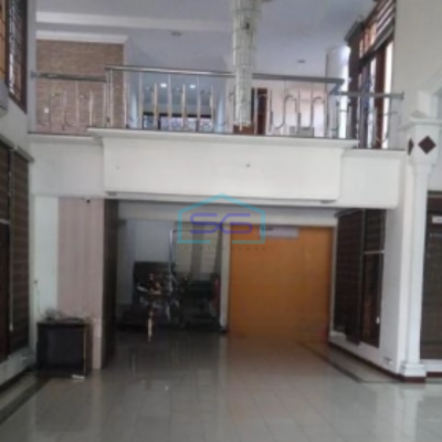 Disewakan Ruko Bangunan 2 Lantai Siap Pakai Tengah Kota Semarang Sangat Cocok Untuk Usaha LB 440m2