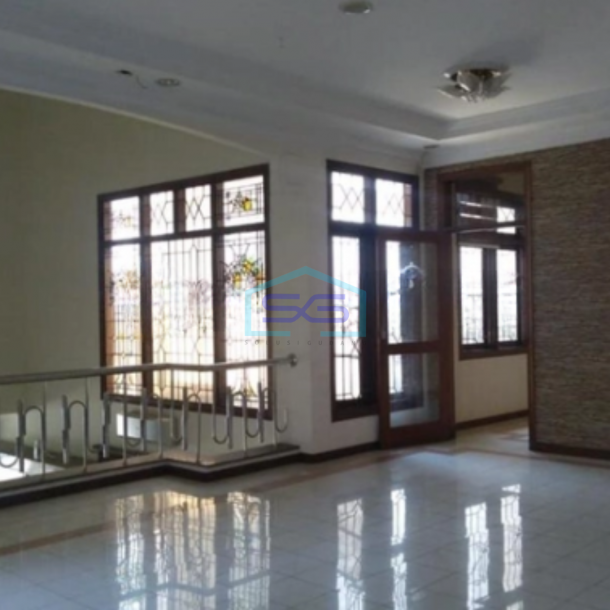 Disewakan Ruko Bangunan 2 Lantai Siap Pakai Tengah Kota Semarang Sangat Cocok Untuk Usaha LB 440m2-7