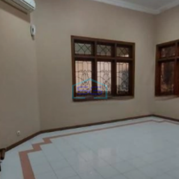 Disewakan Ruko Bangunan 2 Lantai Siap Pakai Tengah Kota Semarang Sangat Cocok Untuk Usaha LB 440m2-6