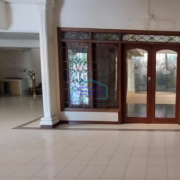 Disewakan Ruko Bangunan 2 Lantai Siap Pakai Tengah Kota Semarang Sangat Cocok Untuk Usaha LB 440m2-4