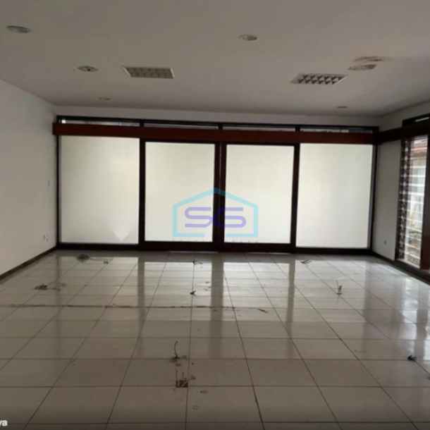 Disewakan Ruko Bangunan 1 Lantai Rapi Terawat Pinggir Jalan Raya Protokol Semarang LT 1085m2-5