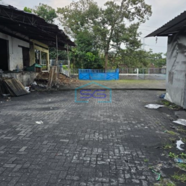 Disewakan Gudang Butuh Renovasi Sangat Cocok Untuk Pabrik di Ungaran Semarang LB 400m2-4
