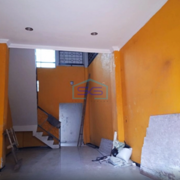 Dijual Ruko 2 lantai SHM lebar 9 meter di Majapahit Semarang Timur LB 177m2-2