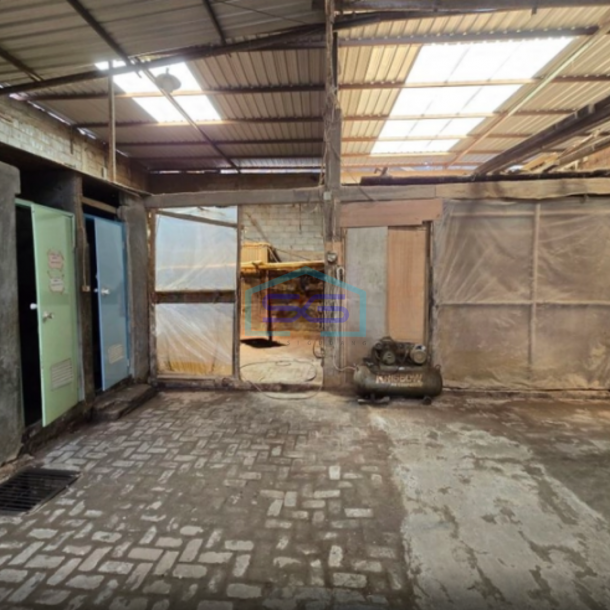 Dijual Gudang SHM Luas Tanah 1529m2 di Pedurungan Semarang Timur-8