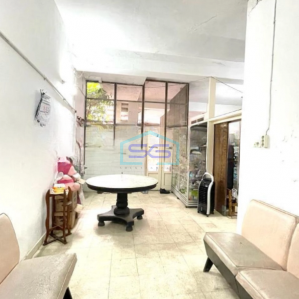 Dijual Ruko 2 Lantai Lokasi Strategis di Semarang Luas Tanah 394 m²-2