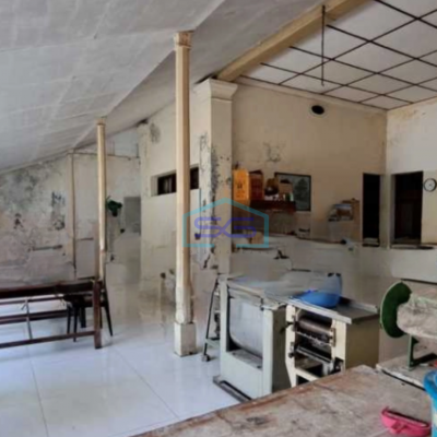 Dijual Ruko Lokasi Strategis Luas Bangunan  600 m² di Semarang