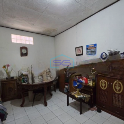 Dijual Ruang Usaha Luas Bangunan 286 m² Lokasi Strategis di Sidorejo Salatiga