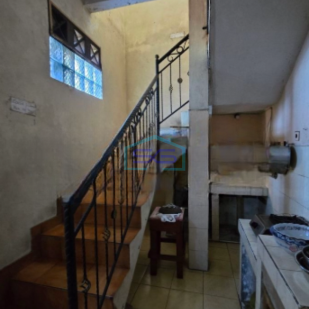 Dijual Ruang Usaha Luas Bangunan 286 m² Lokasi Strategis di Sidorejo Salatiga-2