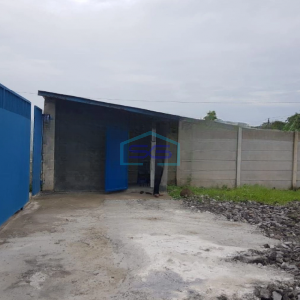 Dijual Gudang Luas Bangunan  1200 m² Lokasi Pinggir Jalan Raya Dempet Demak-1