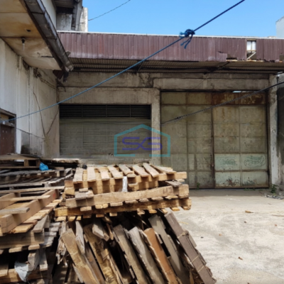 Dijual Gudang Luas Bangunan 1500 m² Lokasi Strategis di Majapahit Semarang