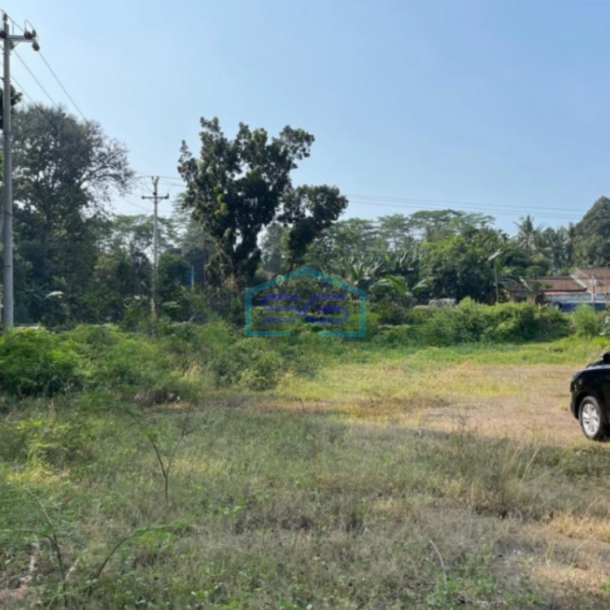 Dijual Tanah Lokasi Pinggir Jalan Raya Luas 5513 m²  di Banyuputih Batang Jawa Tengah-1