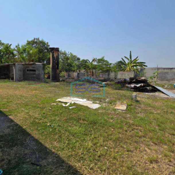 Dijual Gudang Lokasi Strategis di Semarang Luas Bangunan  4600 m²-1