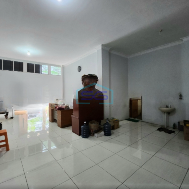 Dijual Kantor Luas Bangunan 600 m² Lokasi Semarang-4