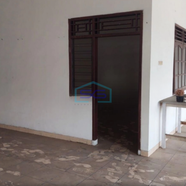 Disewakan Ruko 2 Lantai Luas Tanah 200 m² Lokasi Semarang Timur-1