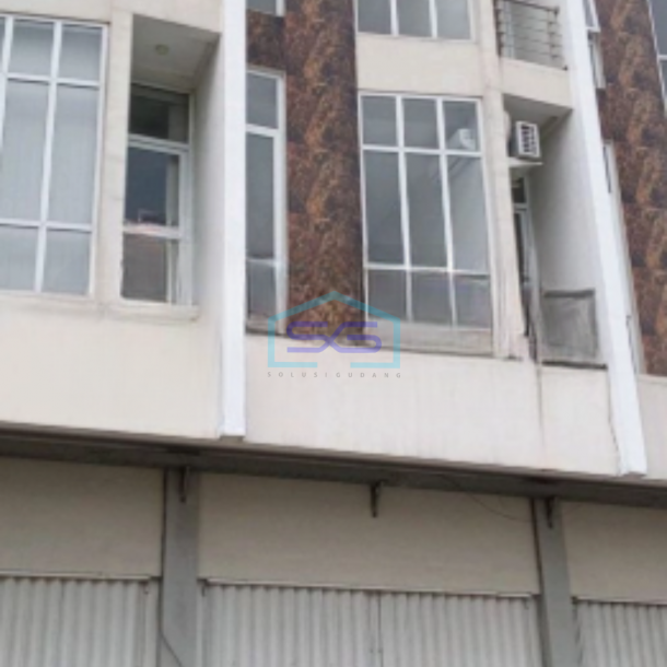 Disewakan Ruko 3 Lantai Lokasi Strategis di Semarang Luas Bangunan  204 m²-4