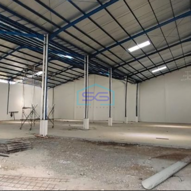 Disewakan Gudang Akses Container Luas Bangunan  1400 m² Lokasi Strategis di Ngaliyan Semarang-3