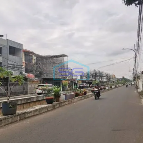 Dijual Ruko Taman Ratu Ditepi Jalan Raya Sudah Renovasi-1