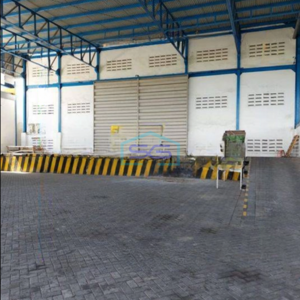 Disewakan Gudang Loading Dock di Margomulyo Permai Surabaya LT 1280m2 Baru-3