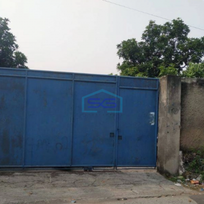 Dijual Gudang Akses Container 20 Feet di Teluk Naga Tangerang Luas Bangunan 1000 m²