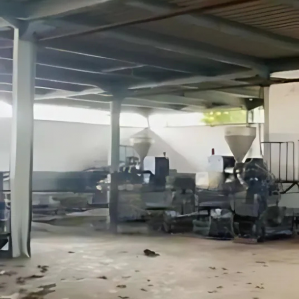 Disewakan Gudang 1 Lantai Lokasi Bebas Banjir di Cikupa Tangerang Luas Tanah  2000 m²-2