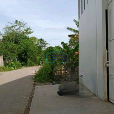 Dijual Gudang di Dekat Exit Tol Legok Tangerang Luas Bangunan  200 m²