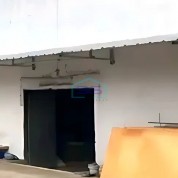 Dijual Gudang 1 Lantai Akses Container 40 Feet di Legok Tangerang Luas Tanah 2050 m²-2