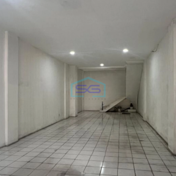 Disewakan Ruko Taman Palem Termurah Lestari 2.5 Lantai Termurah Pinggir Jalan-4