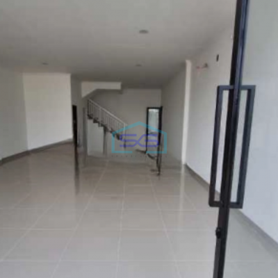 Disewakan Gudang+kantor 2lt Kawasan indrustri Pasti aman Legok tangerang