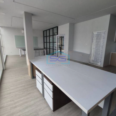 Dijual Gudang 2 Lantai + Kantor 4 Lantai Nego Sampai Jadi di Jakarta Barat Akses Kontainer-3