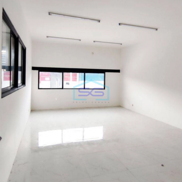 Dijual Gudang Ada Kantor di Dadap Tangerang Anti Banjir Kawasan Pergudangan LT 440m2-3