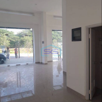 Disewakan Murah Ruko Hadap Jalan Raya di Jakarta Barat LB 100m2-2