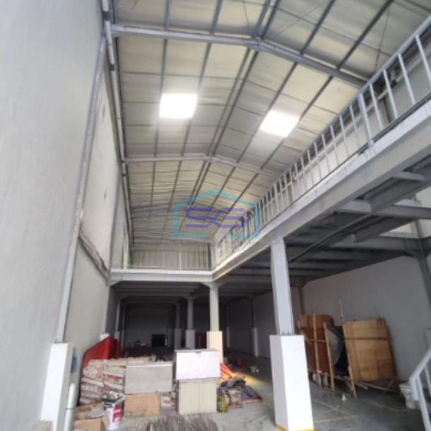 Disewakan Gudang 2 Lantai +kantor 4 Lantai Furnished Baru Ada Mezaine Full Furnish Ex Lift-1
