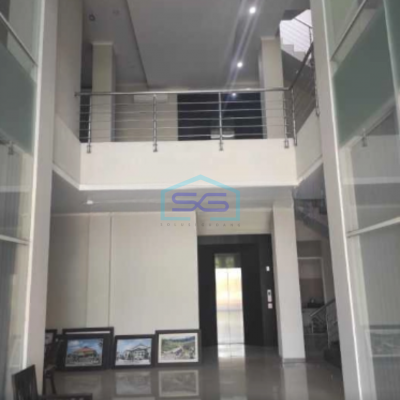 Dijual Gedung Perkantoran 4 Lantai + Lift, Strategis Semarang Barat Luas Bangunan 787 m²