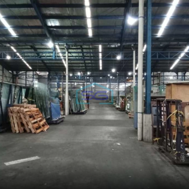Dijual Gudang Premium K I C Gatot Subroto, Kota Semarang Luas Bangunan  2800 m²-2
