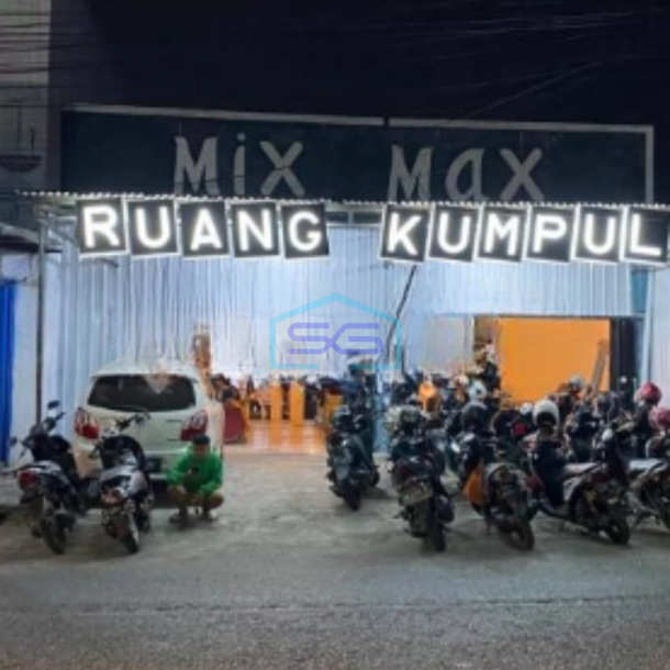 Disewakan Ruko Strategis Pinggir Jalan Utama, Ngaliyan, Kota Semarang Luas Bangunan  260 m²-1