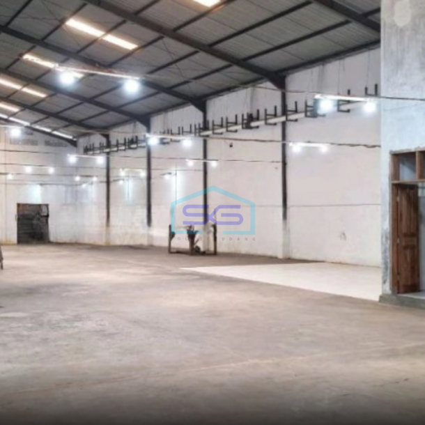 Disewakan Gudang Kawasan Industri Terboyo Megah, Kota Semarang Luas Bangunan  2200 m²-3