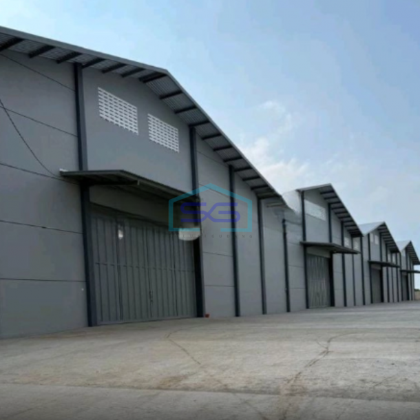 Disewakan Gudang Komplek Pergudangan Kawasan Industri Gatotsubroto, Kota Semarang Luas Bangunan  3605 m²-1