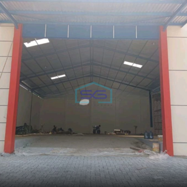 Dissewakan Gudang Kawasan Industri Candi K I C, Gatot Subroto, Kota Semarang Luas Bangunan  2140 m²-3